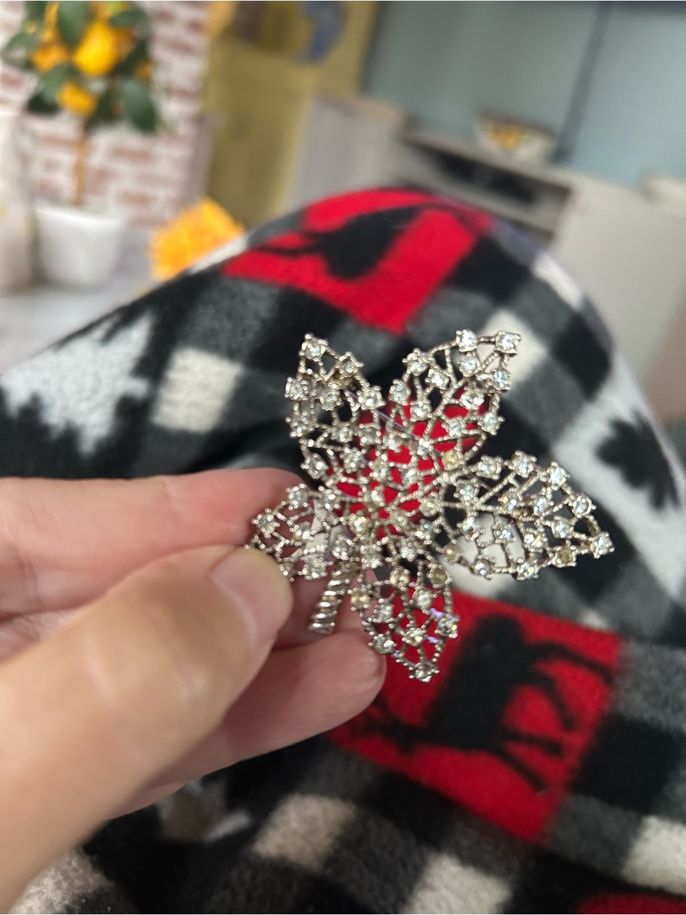 VINTAGE Silver & Crystal Leaf Brooch, Maple Design, Standard Pin Back, BEAUTIFUL